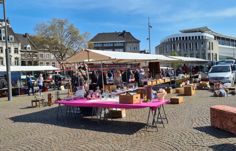 Kleiduifschieten op Ameland — markt-eten in de Wadden
