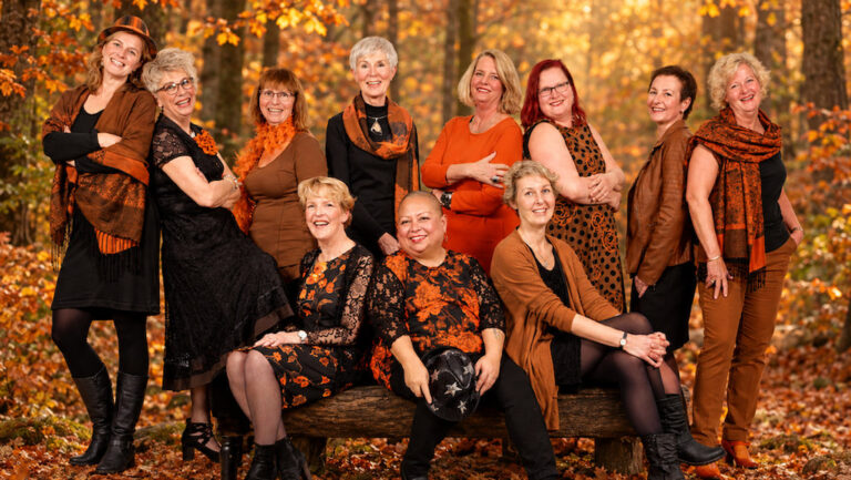 Zanggroep Dicht bij C geeft gratis herfstconcert — muziek in de Wadden